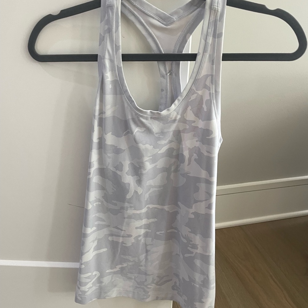 Camo lululemon tank top
